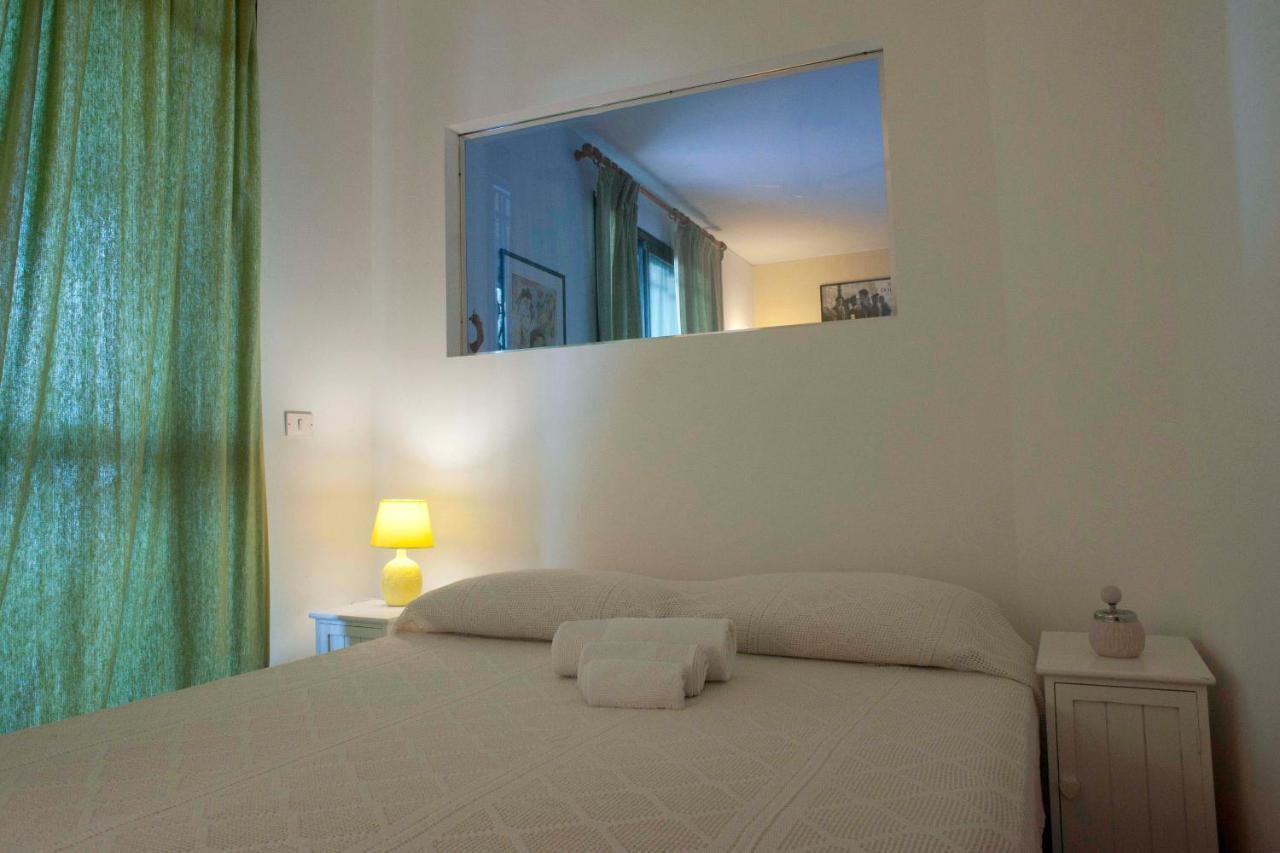 Mara'S House, 10 Minuti A Piedi Dal Centro, Parcheggio Privato Apartamento Taormina Exterior foto